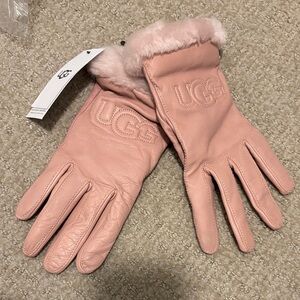 UGG Pink Leather Gloves Shealing Trim Medium
